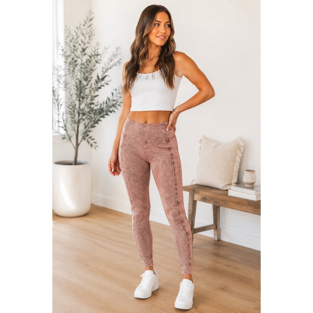 Lululemon Fast and Free HR Tight‎ 25 inch pockets Ice Dye Brown Rose Size 4